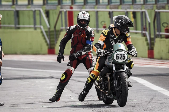 Trofeo Moto Guzzi Fast Endurance 2023 Valleunga