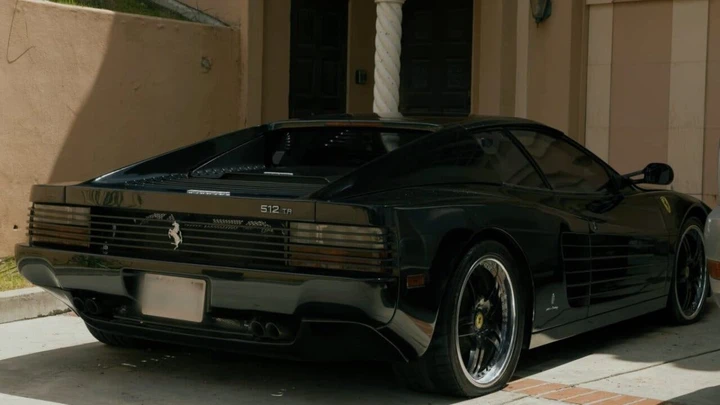 Ferrari 512 TR di Michael Jordan, inizia il restauro in Italia
