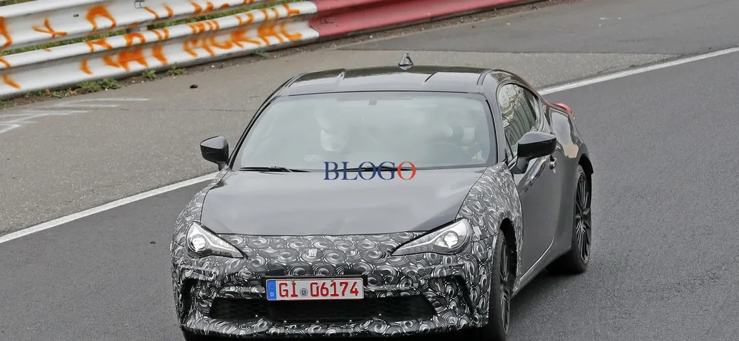 Nuova Subaru BRZ: foto spia della seconda generazione?