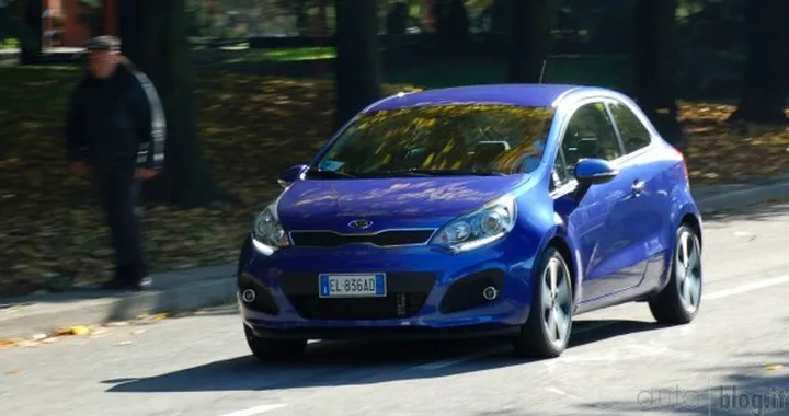 Kia Rio 1.1 CRDi EX Plus: consumi, prova su strada e listino prezzi