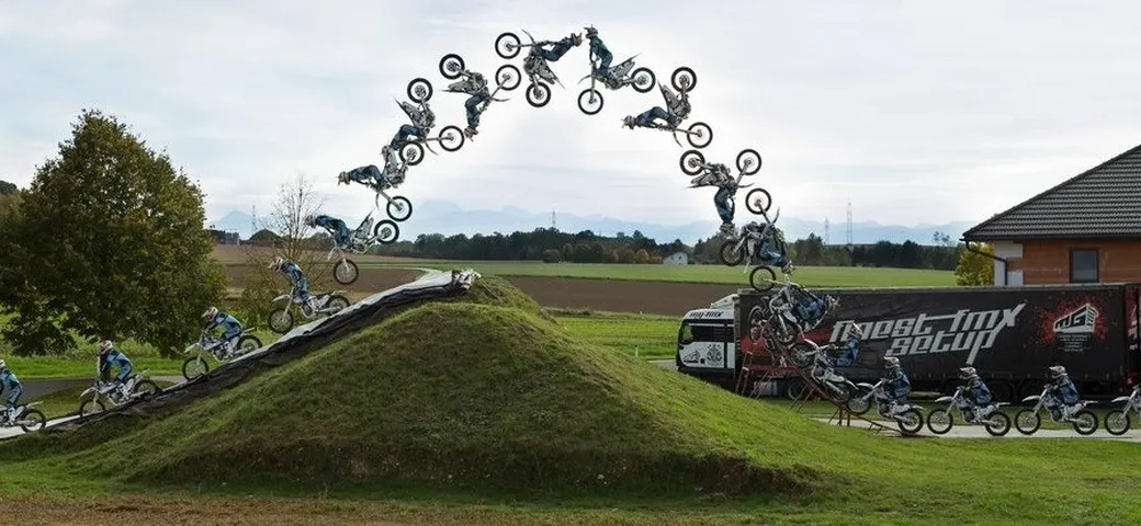 FMX: Double Backflip per Luc Ackermann [Video]