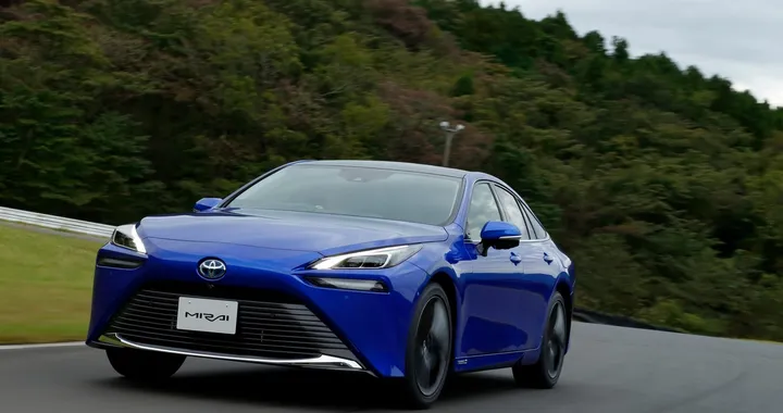 Toyota Mirai: ecco la seconda generazione della berlina a idrogeno