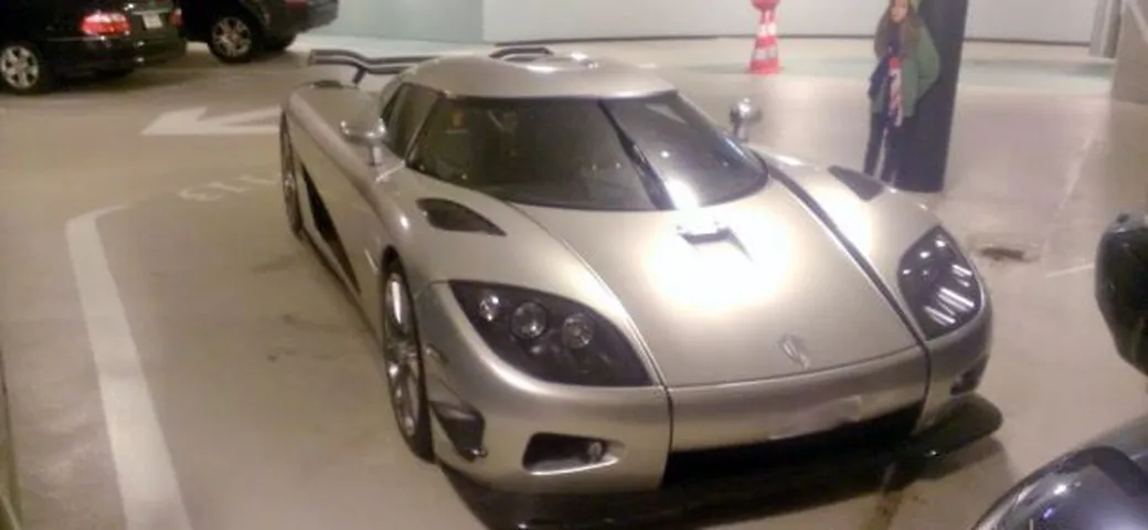 Koenigsegg Trevita abbandonata in un garage svizzero