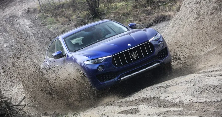 Maserati Levante: tra pista e offroad a Varano [Video]