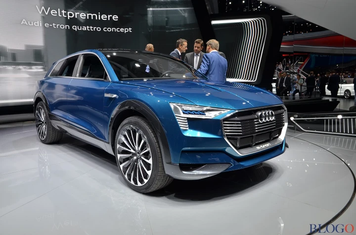 Audi E-Tron Quattro Concept al Salone di Francoforte 2015