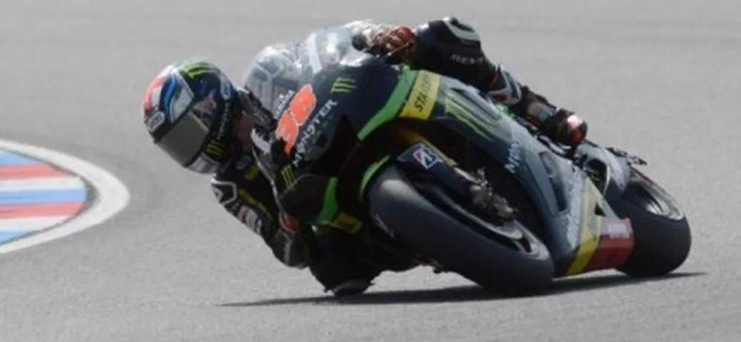 MotoGP Brno, qualifiche ai “privati” Crutchlow e Bautista. Marquez in prima fila. Rossi arranca. Buio Ducati