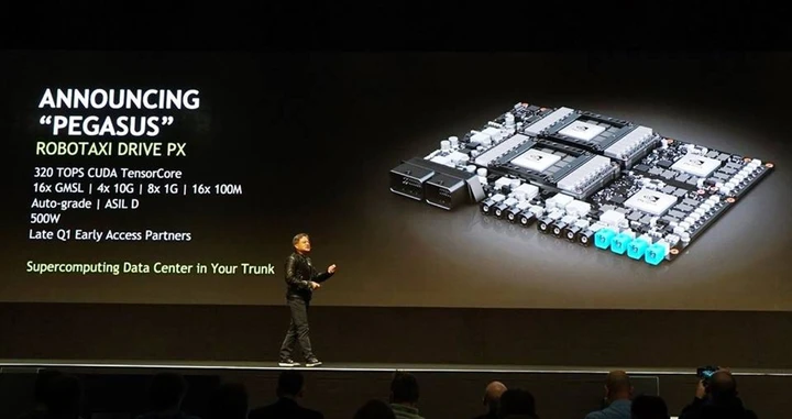 Auto a guida autonoma, Nvidia rilancia con DRIVE PX Pegasus per i robotaxi