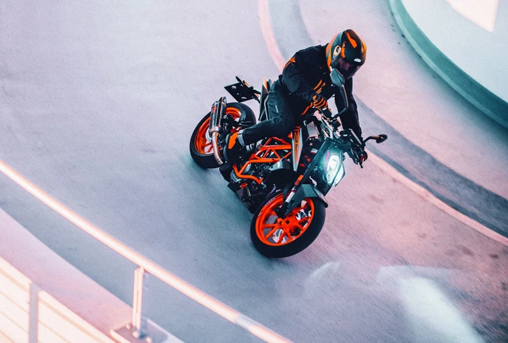 KTM 125 Duke, ecco la promozione Easy Duke