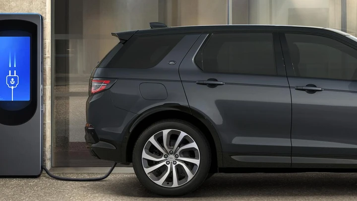 Land Rover Discovery Sport 2024