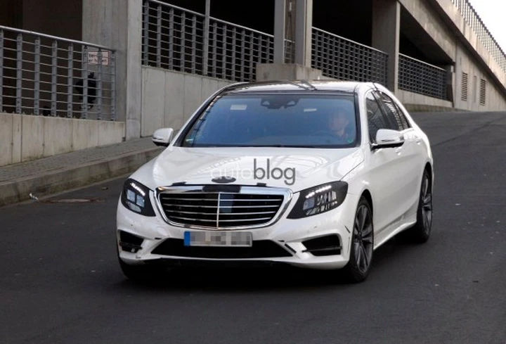 Mercedes Classe S: foto spia ravvicinate