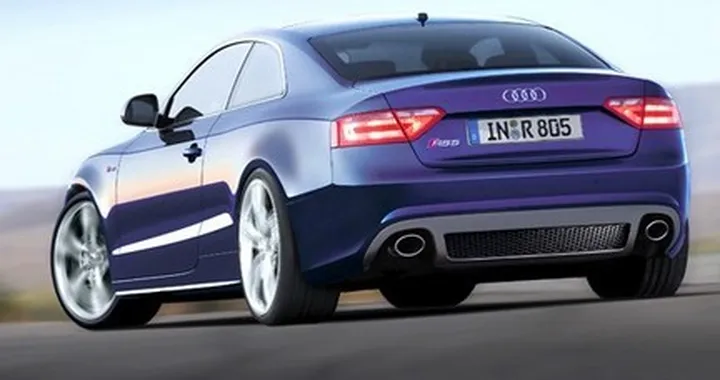 Audi RS5: con motore 10 cilindri?