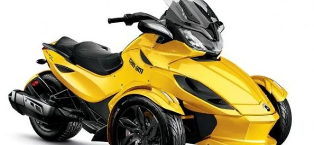 Can-Am Spyder ST Roadster 2013