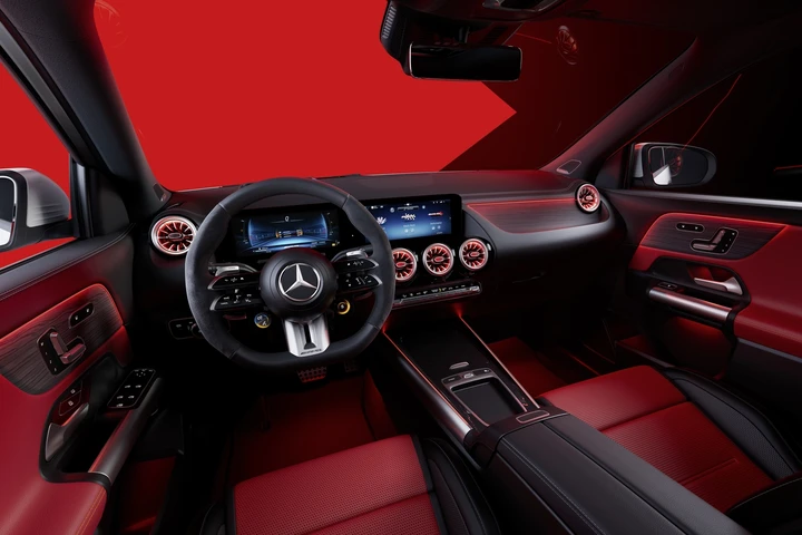 Mercedes GLA 2024