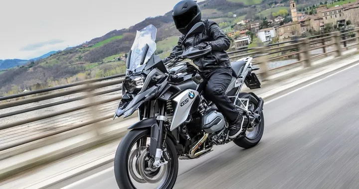 BMW R 1200 GS Triple Black 2016 [Video]