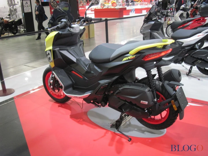 Eicma 2021: Aprilia SR GT, il primo scooter 
