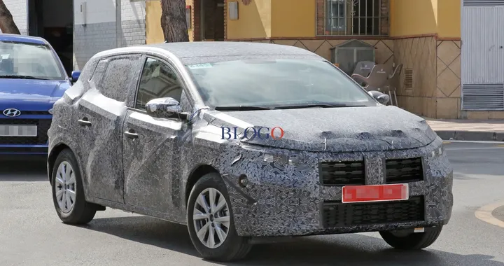 Dacia Sandero: le foto spia