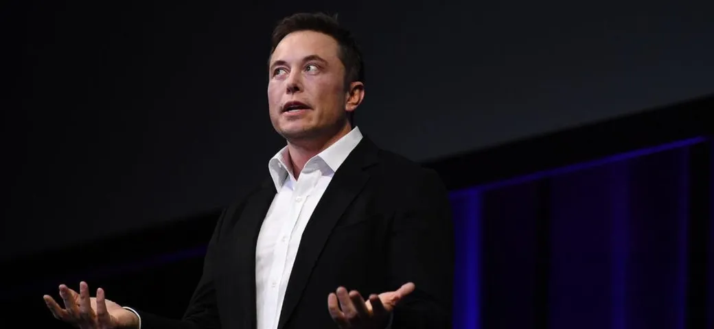 Tesla: Elon Musk distoglie l'attenzione dai problemi?