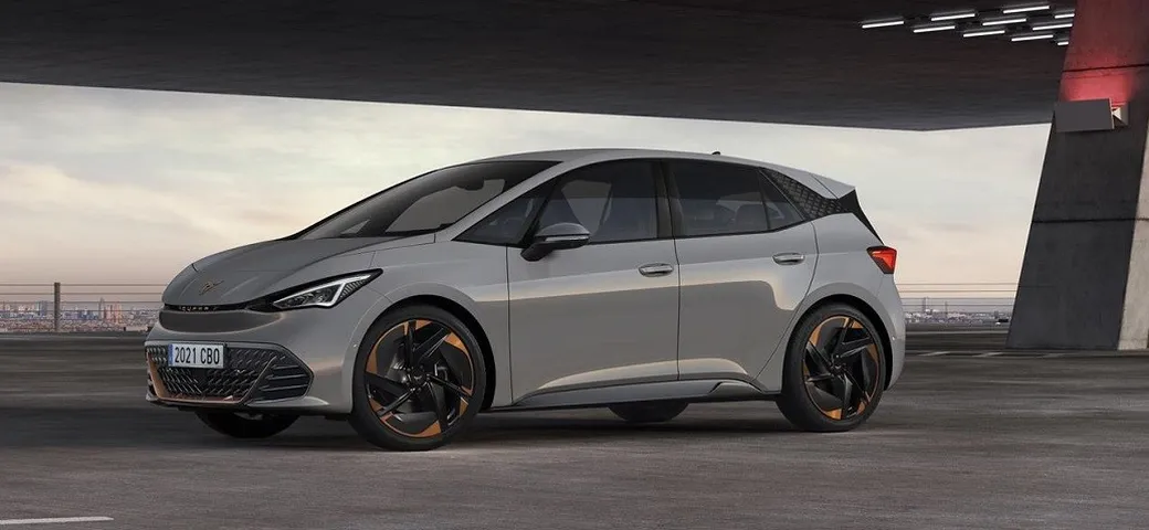 Cupra Born: anteprima assoluta al MIMO 2021