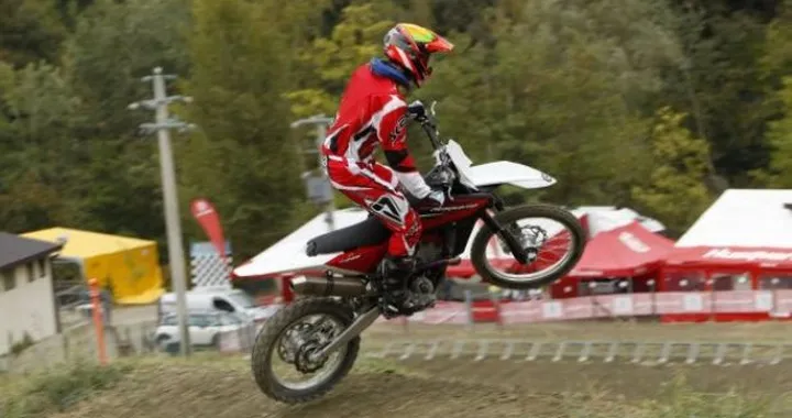 Husqvarna Gamma Cross 2012: il TEST di Motoblog