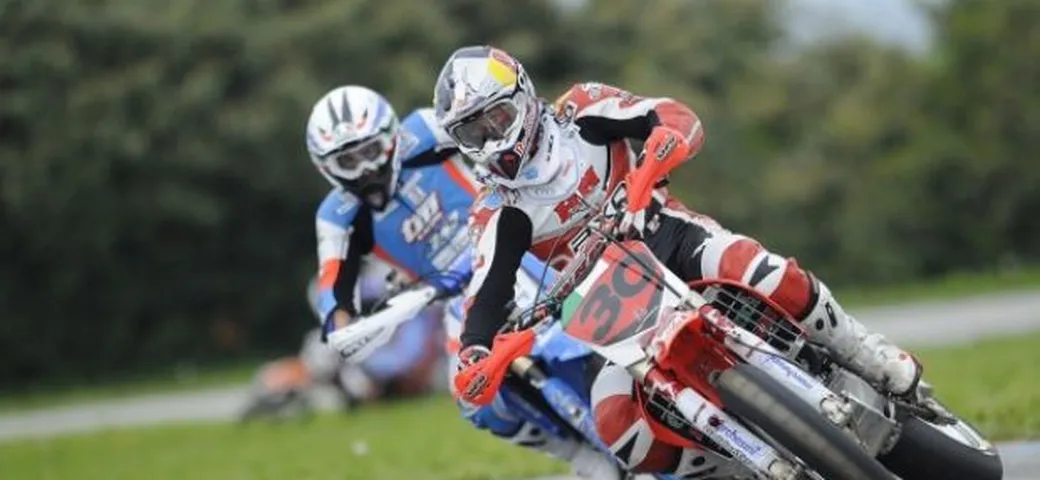 Campionato Mondiale Supermoto: la FIM cambia le regole