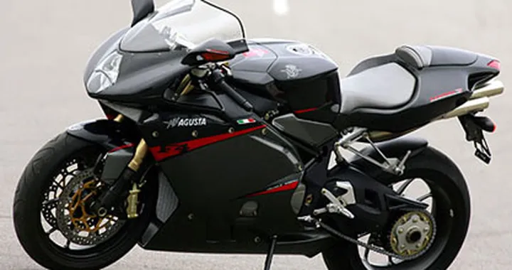 Prova della MV Agusta F4 1000 R