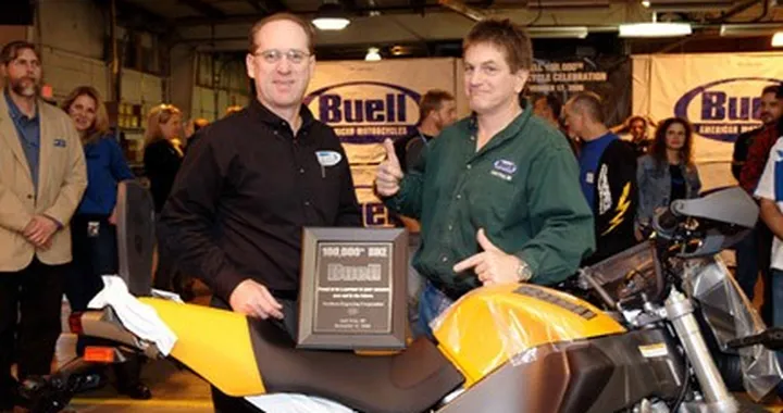 Buell festeggia le 100.000 moto prodotte