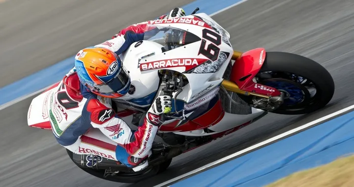 SBK Thailandia: Van Der Mark in pole davanti a Sykes e Rea