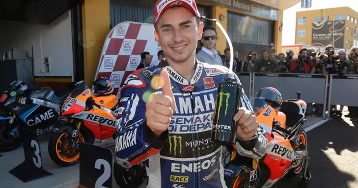 Lorenzo: "Proverò il sorpasso in partenza"; Rossi: "Volevo la prima fila"