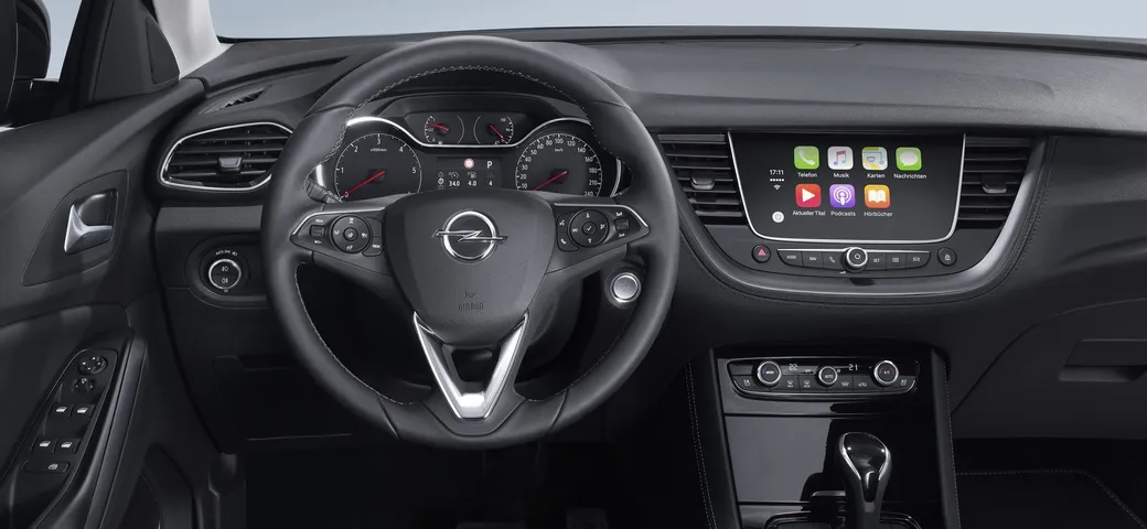Opel: massima connettività e mani libere
