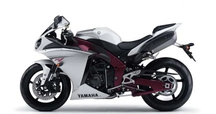 Novità Yamaha: R1 2009 - foto statiche