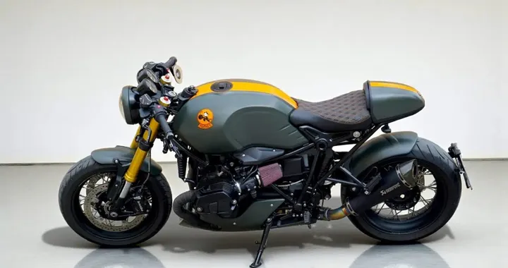 BMW R nineT Fighting 31: la Café Racer militare che ridefinisce lo stile