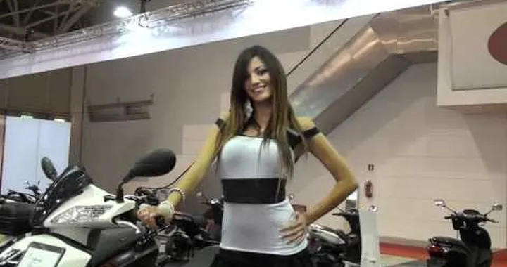 Motodays 2012: ragazze dello Stand Peugeot - Eloise
