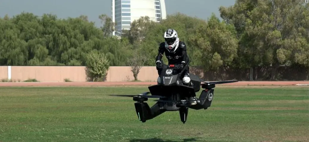 La polizia di Dubai avrà in dotazione le moto volanti di Hoversurf [Video]