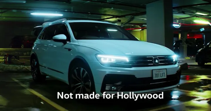 L'alieno e il bagagliaio della Volkswagen Tiguan [Video]