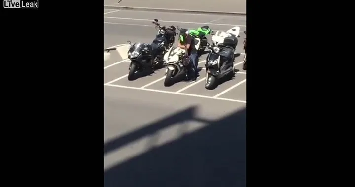 Tentativo di Furto di una moto in Australia