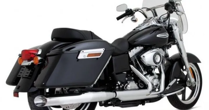 Scarichi Remus per Harley-Davidson Switchback 2012