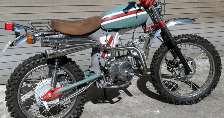 Un'icona reinventata: la Honda CD50 Benly diventa una scrambler senza tempo