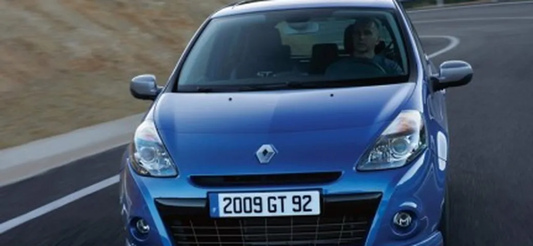 Renault: 6.000 licenziamenti volontari e perdite per 982 milioni di Euro