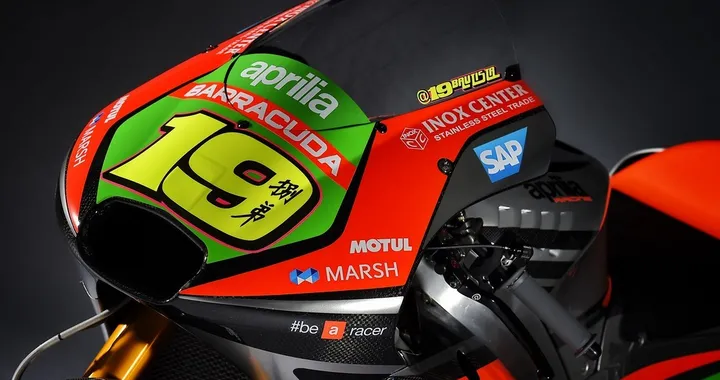 MotoGP: Aprilia presenta in Qatar il Team e la RS-GP 2016