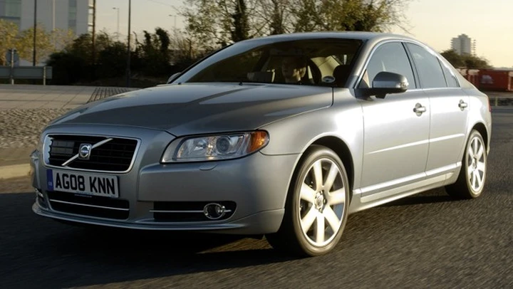 Volvo S80 V8: l'incredibile Sound in Video