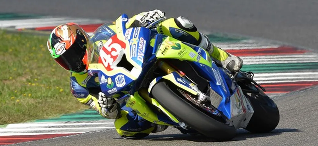 Il Team Motoxracing con Vizziello nel CIV e Castellarin nella Superstock 1000 FIM Cup