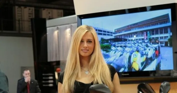 Le EICMA Girls 2008: le "bionde"