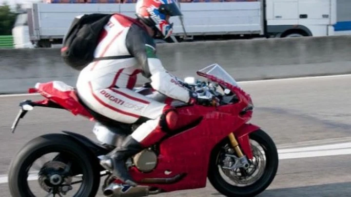 Ducati 1199 Panigale: nuove foto spia