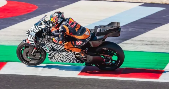 KTM copia l’idea di Aprilia: arriva l’aerodinamica ispirata alla F1