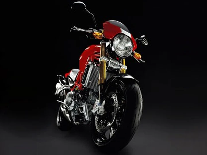 Salone Milano - Ducati monster S4R S