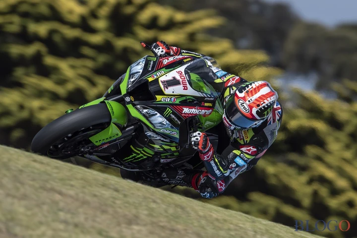 SBK, Phillip Island: prima pole di Rea