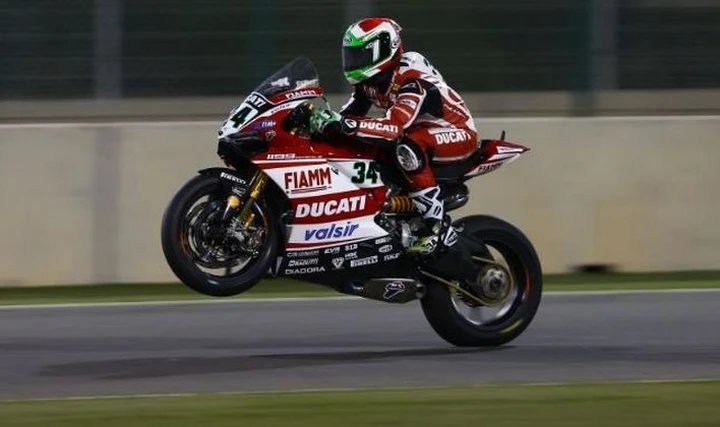 SBK Qatar 2014: Superpole record per Giugliano su Baz e Sykes, Guintoli 5°, Melandri 8° [FOTO]