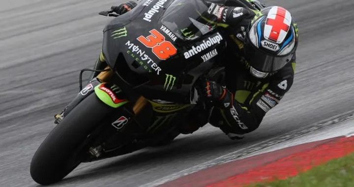 MotoGP, Bradley Smith: "Lotta ad armi pari con Pol Espargaro"