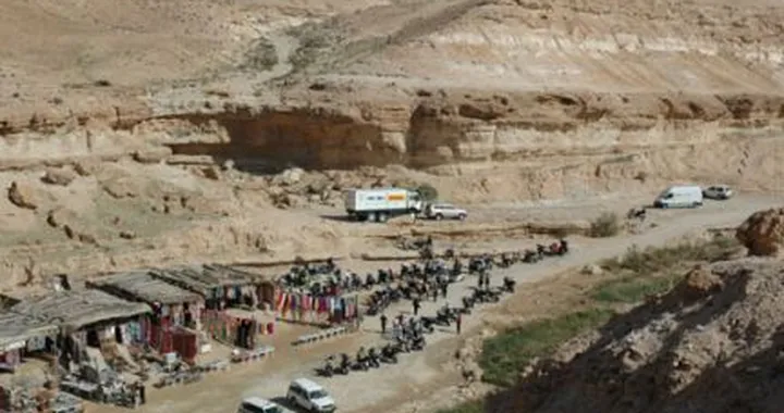 Raid T-Max in Tunisia