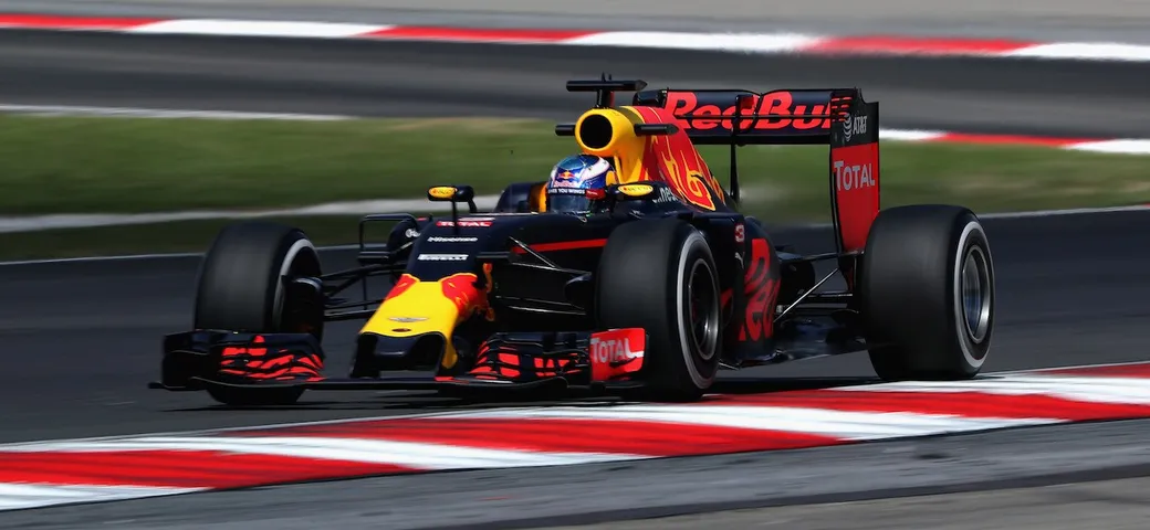 Gp Malesia F1 2016: Ricciardo trionfa, Rosberg allunga, Hamilton e Vettel fuori